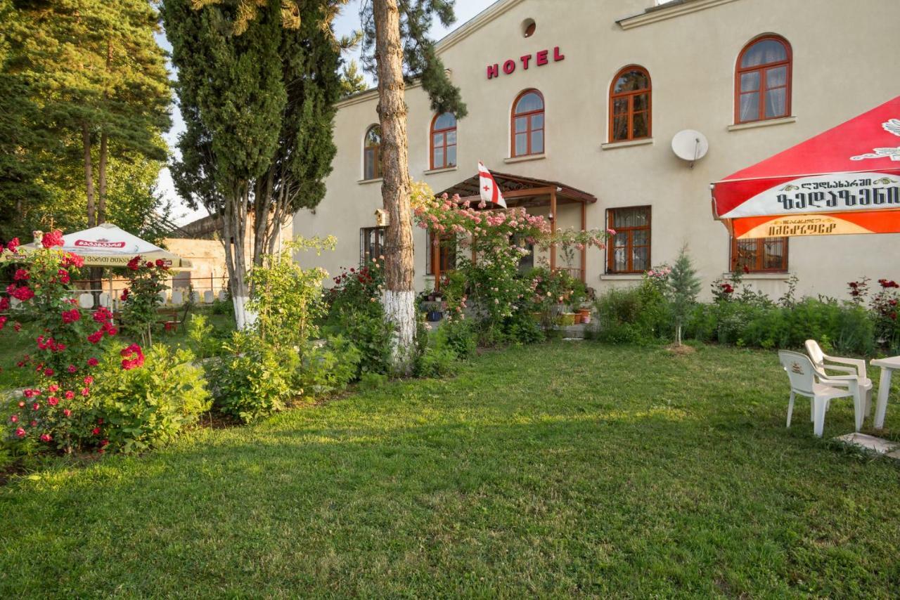 Hotel Kakhaberi Tetritskaro Exterior photo